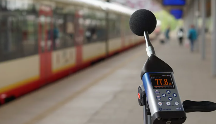 Class 1 Sound & Vibration Analyser SVAN 979